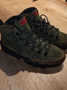 Jordan Olive Green and Red Suede Hiking Boots